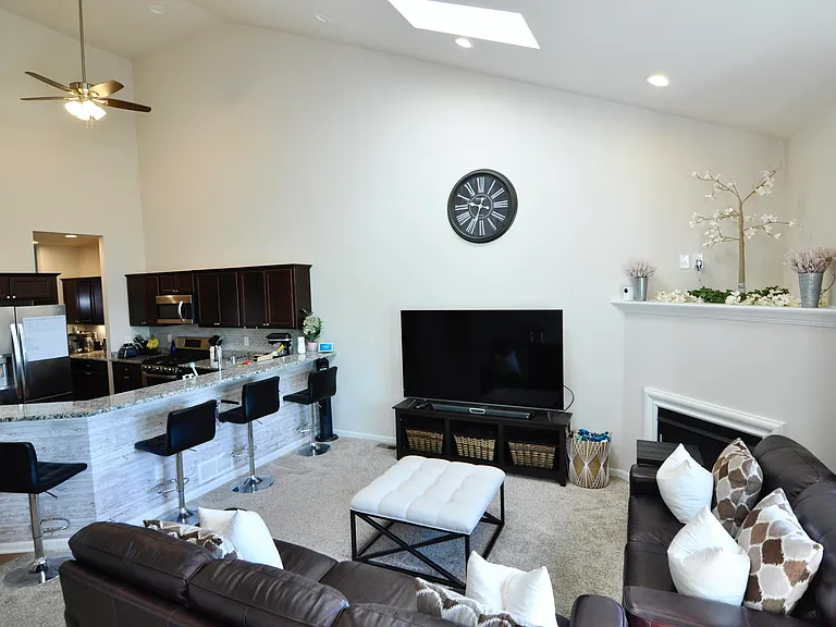 4481 Bridgeview Ln — Photo 24