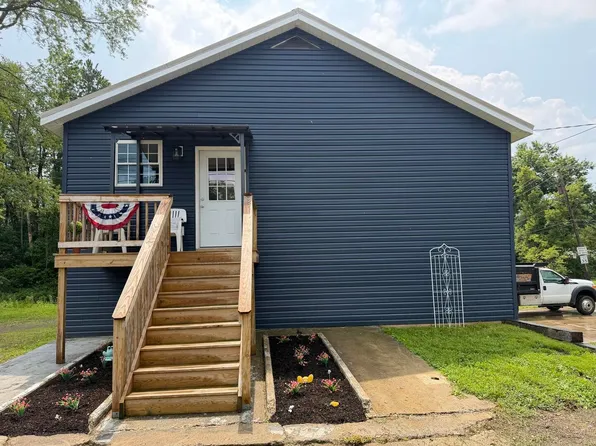 104 E High St, Union City, PA 16438