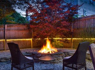 21 Aroostook Trl, Narragansett, RI 02882