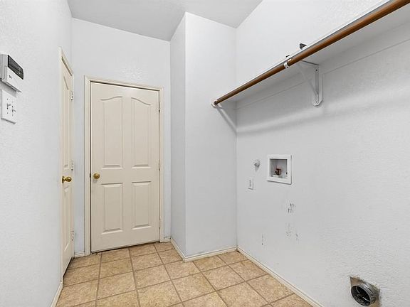 4th image of 2920 Bourbon St