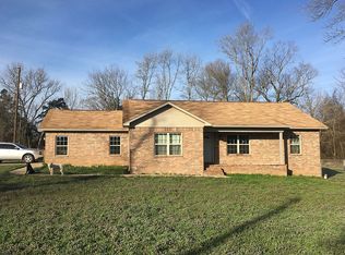 3955 Mill Creek Rd, Russellville, AR 72802