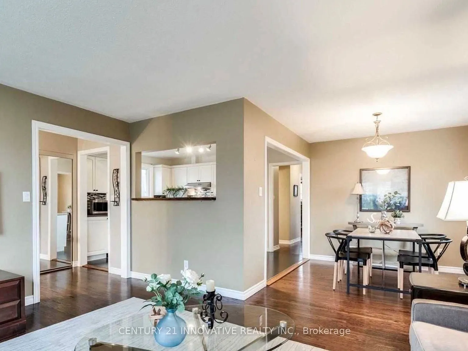 3 bed, $3,000 — Photo 4