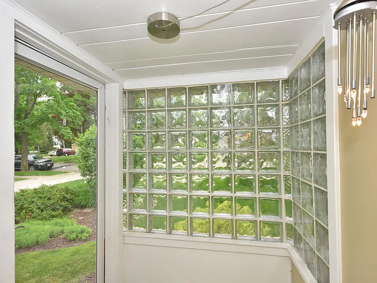 Art Deco Details - Front Door Entrance