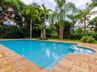 13575 SW 75th Ct, Pinecrest, FL 33156
