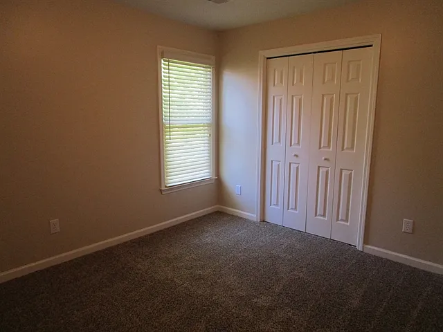 623 Redwood Ln — Photo 18