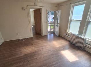 17 Canal St APT 4, Ellenville, NY 12428
