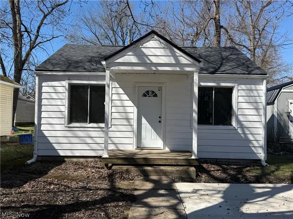 510 Sherman Ave, Niles, OH 44446