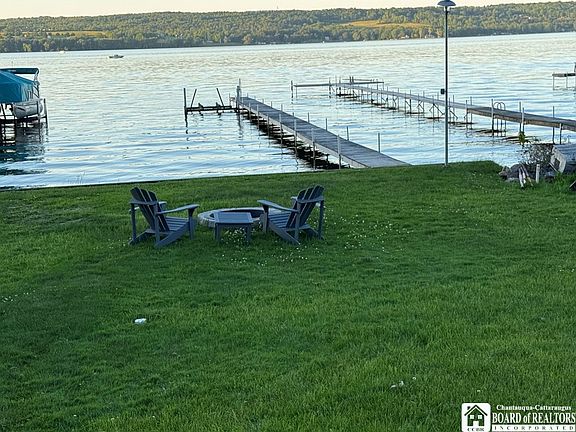5th image of 29 Loomis Bay Rd