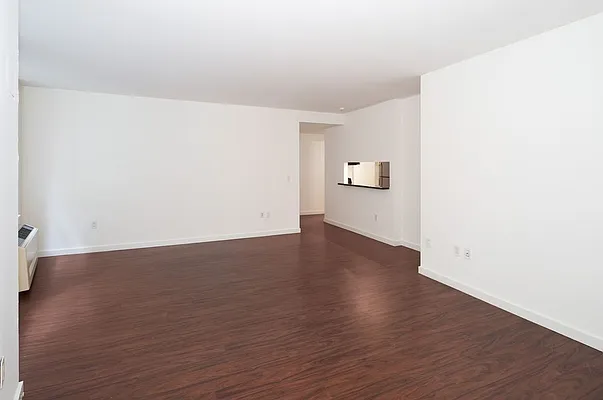 Rented by The Moinian Group | media 5
