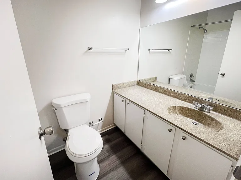 Hunter's Creek Apartments — Photo 53