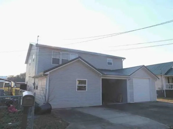 110 Carter St, Ripley, WV 25271