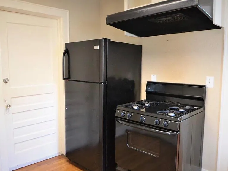 1505 McDuffie St — Photo 14