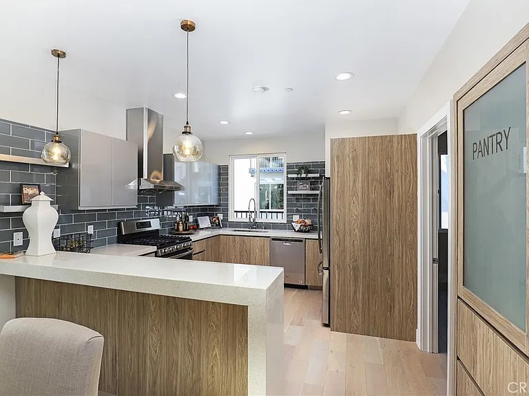 15 Turnberry Ln — Photo 46