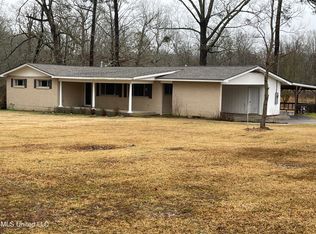 1319 Highway 35 N, Forest, MS 39074