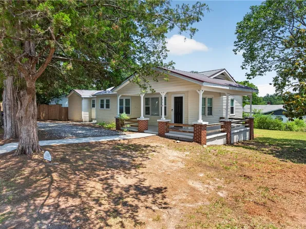 115 Pelfrey St, Seneca, SC 29672