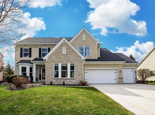3811 Rockpointe Dr, Columbus, OH