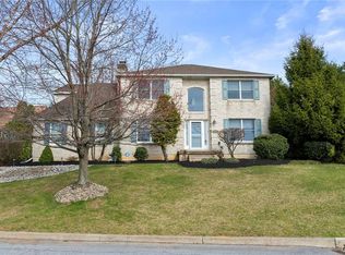 4101 Tamarind Dr, Bethlehem, PA 18020
