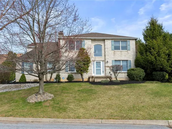 4101 Tamarind Dr, Bethlehem, PA 18020