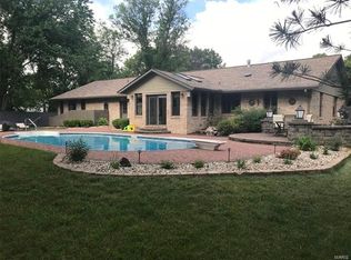 6 Feher Ln, Fairview Heights, IL 62208