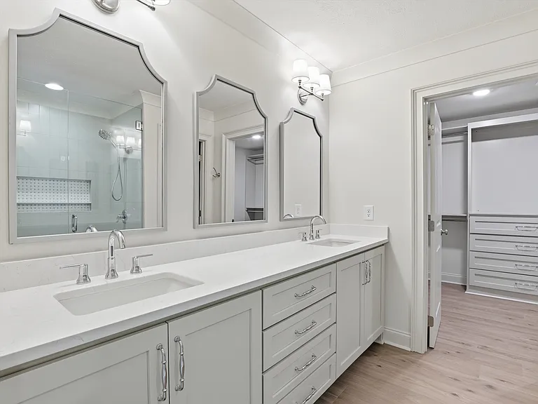 300 Kimberly Dr — Photo 11