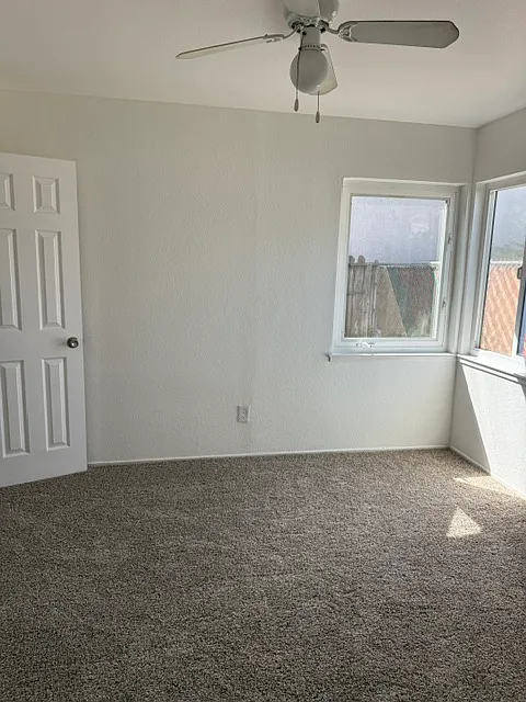 2 bed, 600 sqft, $2,400 — Photo 2