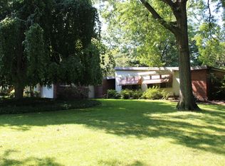 861 Mentor Rd, Akron, OH 44303