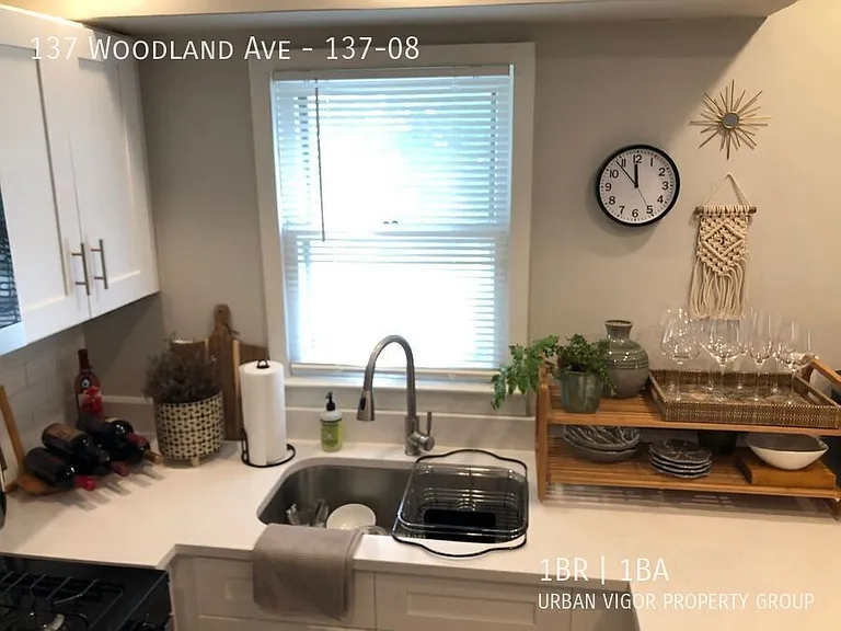 137 Woodland Ave #8 — Photo 17