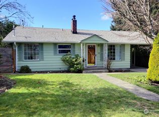 9621 27th Ave NE, Seattle, WA 98115