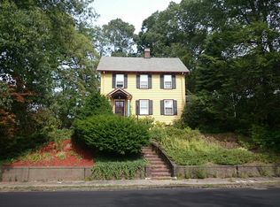 585 Baker St, West Roxbury, MA 02132