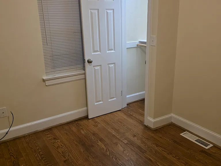 2nd bedroom closet