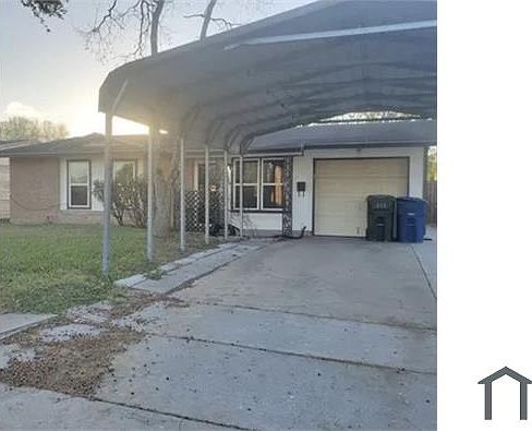3rd image of 1929 Archdale Dr