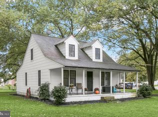 79 W Bay Front Rd, Lothian, MD 20711