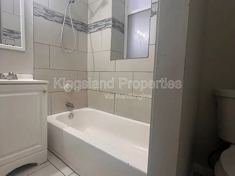 3220 Nebraska Ave #1F — Photo 4