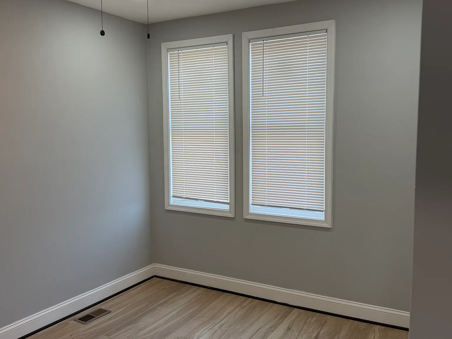 4 bed, 1026 sqft, $650 — Photo 4