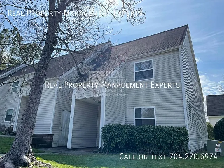 9135 Spyglass Pl #D — Photo 13