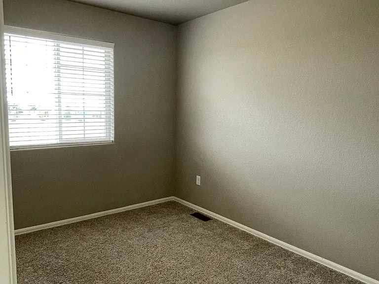 7593 Sand Lake Hts — Photo 12