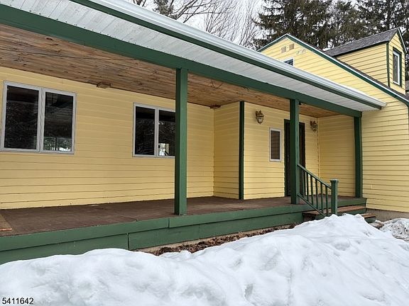 4th image of 11 Winterwood Rd