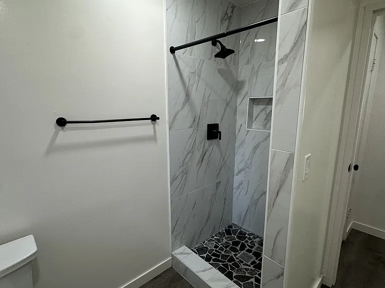 2156 Carlmont Dr #3 — Photo 14
