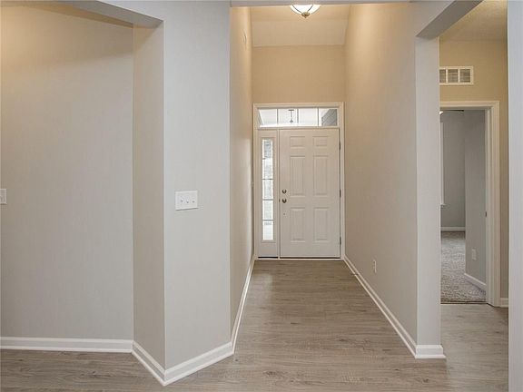 2nd image of 17239 Falkland Dr