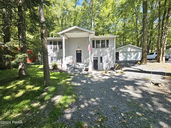 101 Cypress Dr, Greentown, PA 18426