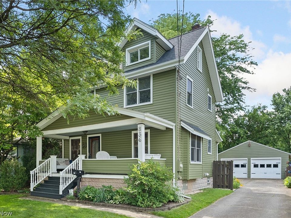 1st image of 836 Myrtle Ave