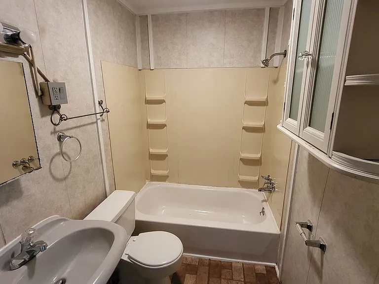 323 N Rural St — Photo 16