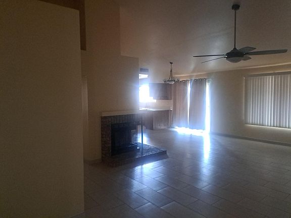 4th image of 501 W Montoya Ln