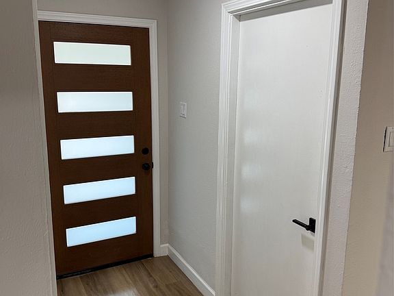 5th image of 531 Hightrail Dr
