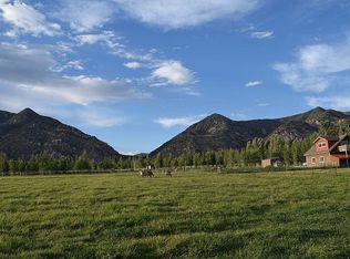 129 Larkspur Ct, Silt, CO 81652