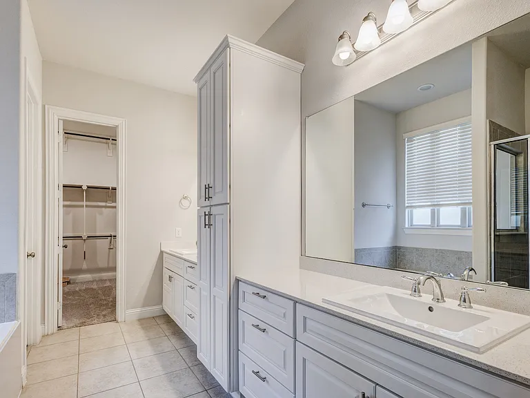 4248 Del Rey Ave — Photo 22