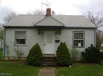 1st image of 301 Jackson Ave