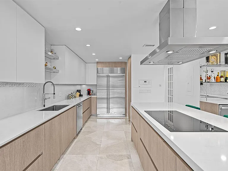 6124 Paradise Point Dr — Photo 26