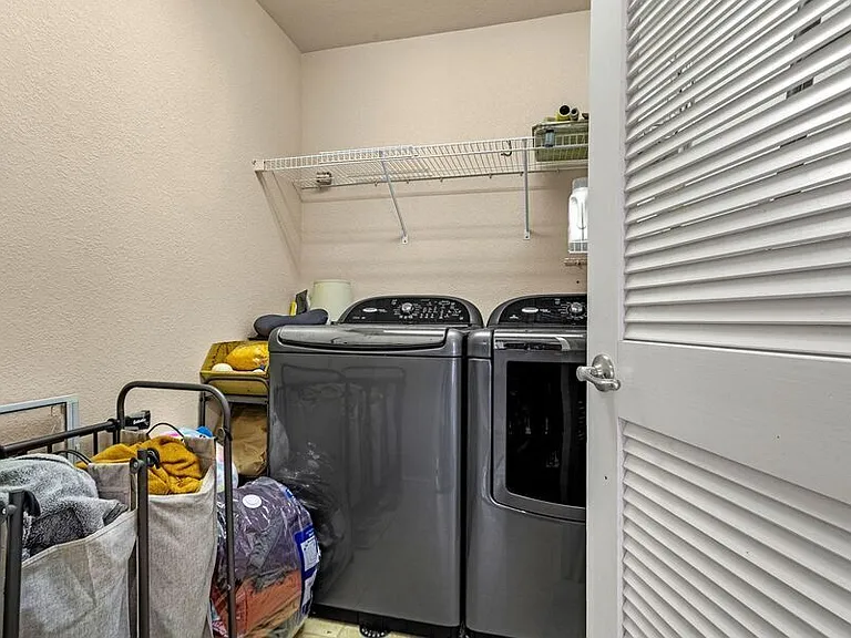 848 Wahsatch Rdg — Photo 23