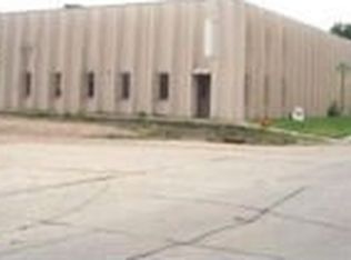 1104 W Oklahoma Ave, Grand Island, NE 68801